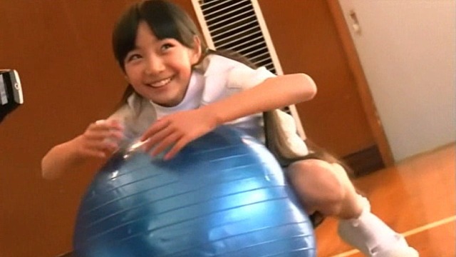 “すみれの花が咲く頃に”とっておきの未公開秘蔵映像：河合すみれ