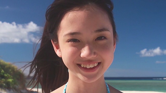 志穂の学校沖縄物語~離島でおおはしゃぎ~ 中2 13歳(ミスアテナ 2012年 Vol.5):藤野志穂